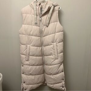 Light Cream Quilted Puffer Vest with Hood